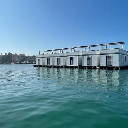 Houseboat With Rooftop Whirlpool In Novigrad
